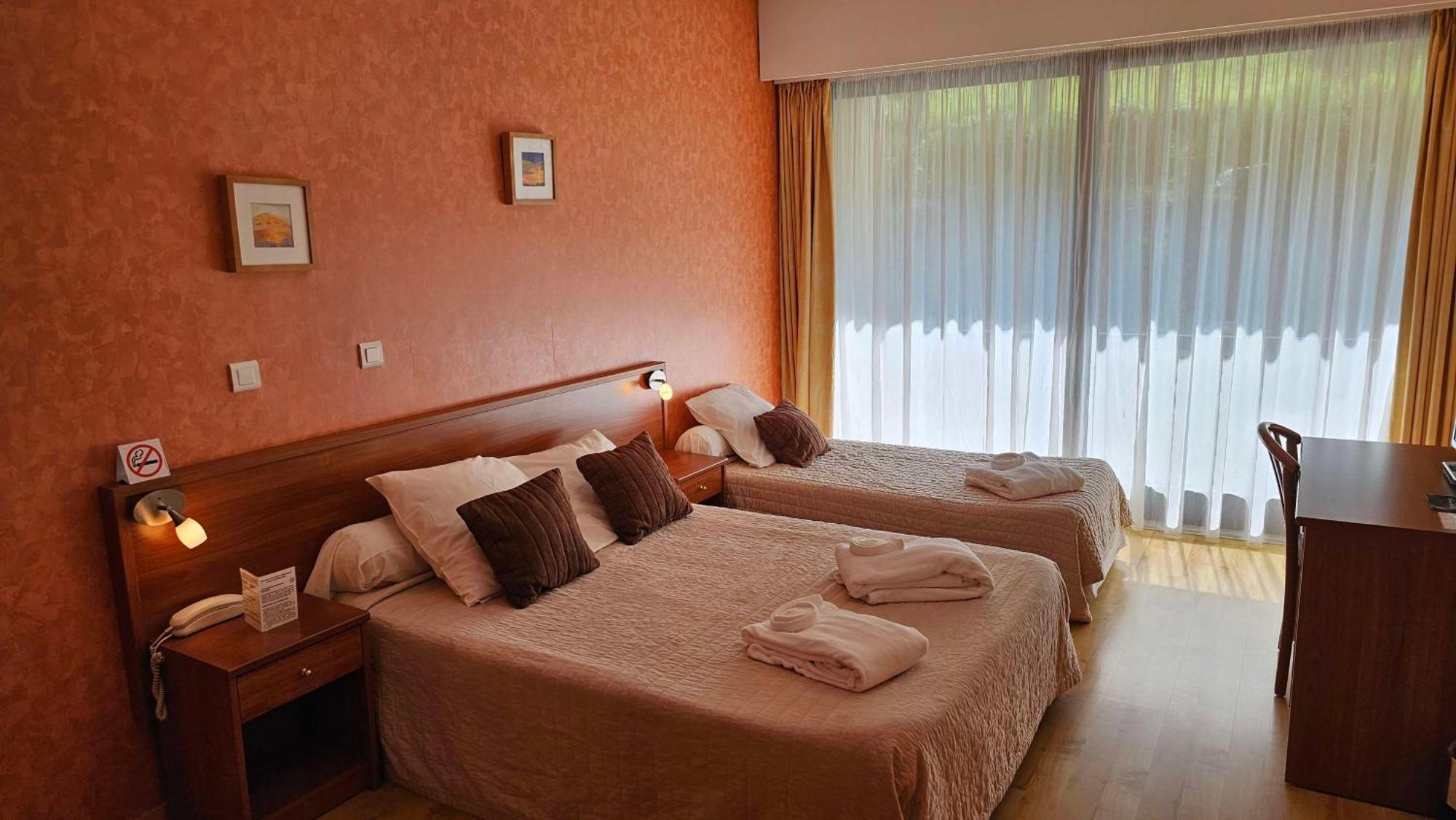 Brit Hotel Du Ban Chaudes-Aigues Exterior photo