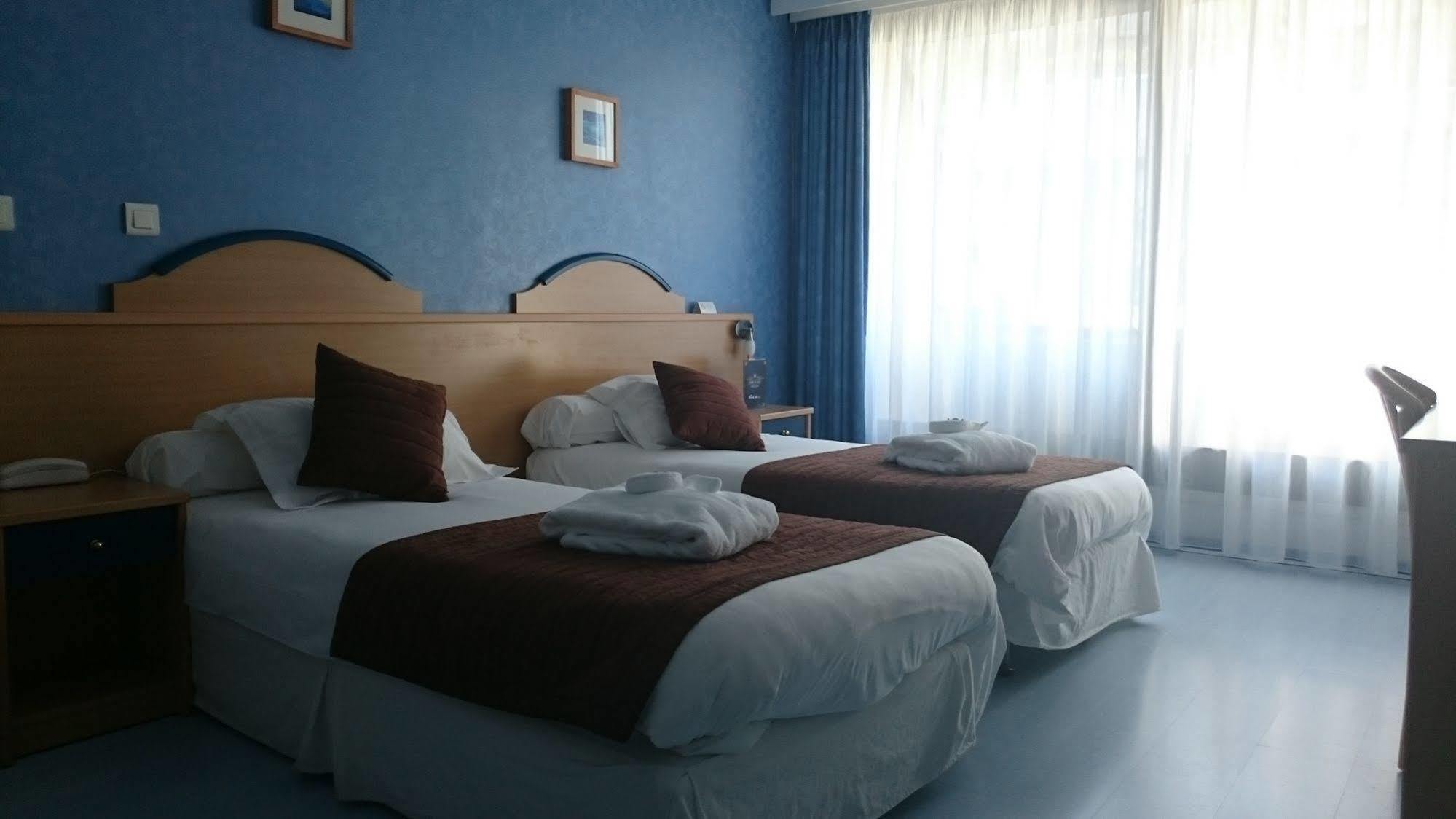 Brit Hotel Du Ban Chaudes-Aigues Exterior photo